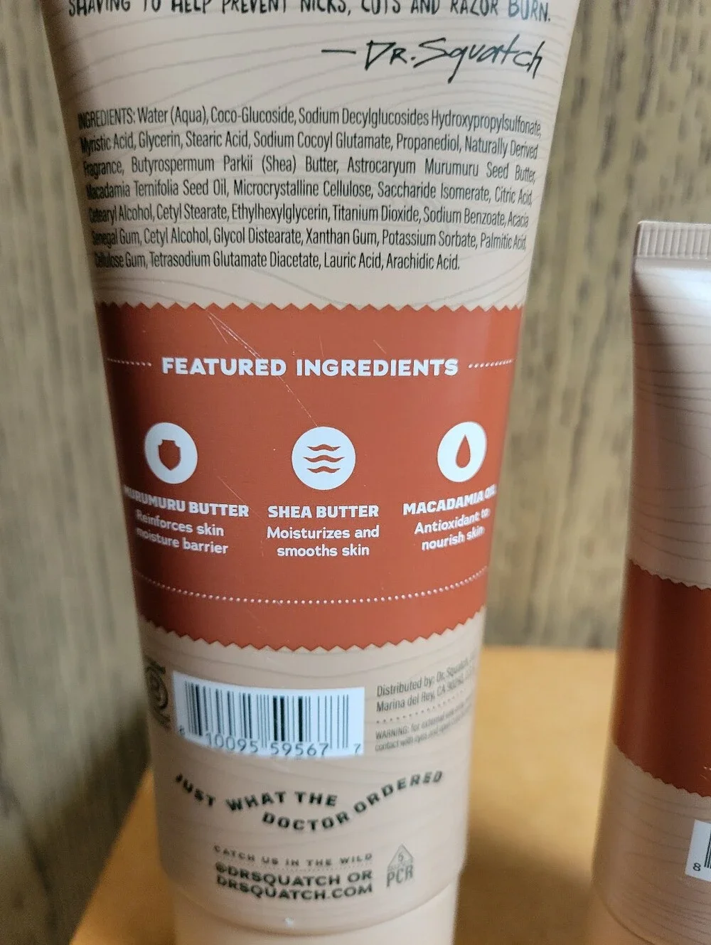DR SQUATCH WOOD BARREL BOURBON Easy Glide Shave Butter & Anti-Chafing Deodorant